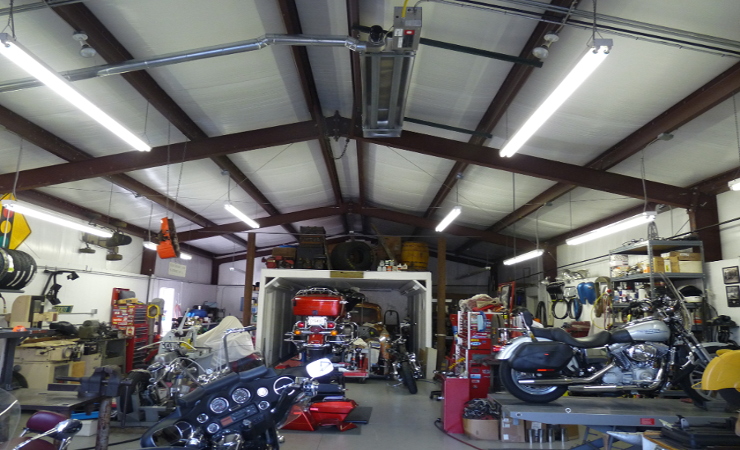 Mechanics Harley Shop